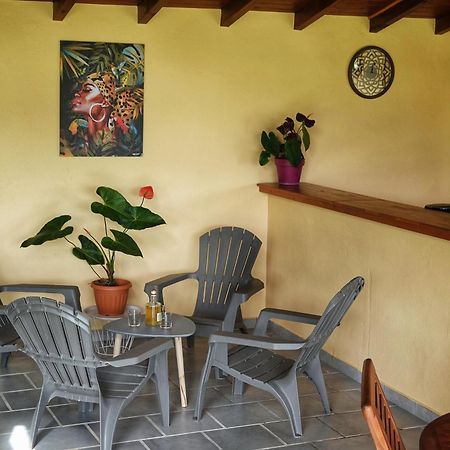 Les Gites Orchidees Bel'o Capesterre-Belle-Eau Zimmer foto